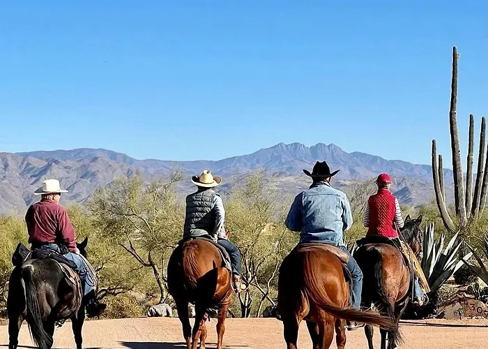 Western-style Bunkhouse With Scenic, Desert Trails Near Scottsdale, Arizona Holiday home Scottsdale