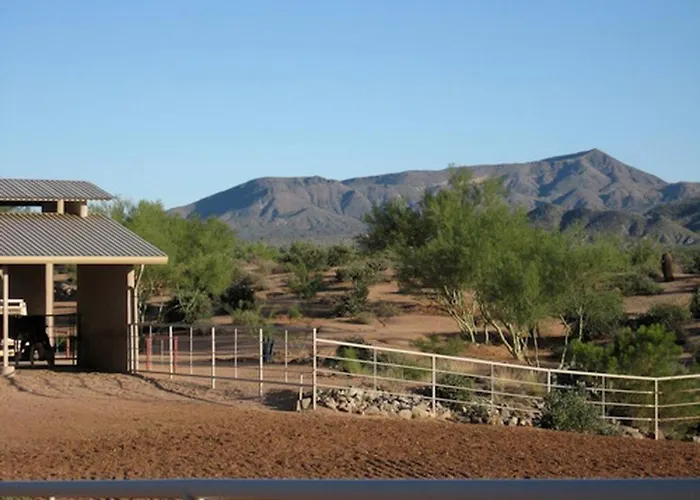 Western-style Bunkhouse With Scenic, Desert Trails Near Scottsdale, Arizona Holiday home Scottsdale