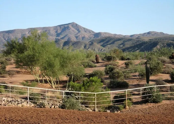 Western-style Bunkhouse With Scenic, Desert Trails Near Scottsdale, Arizona *