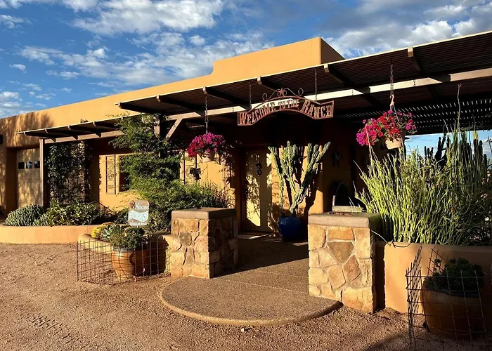 Western-style Bunkhouse With Scenic, Desert Trails Near Scottsdale, Arizona * Scottsdale